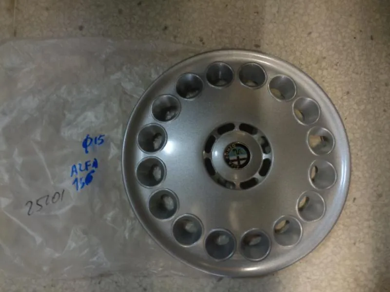 Borchia Ruota Alfa Romeo 156 15"