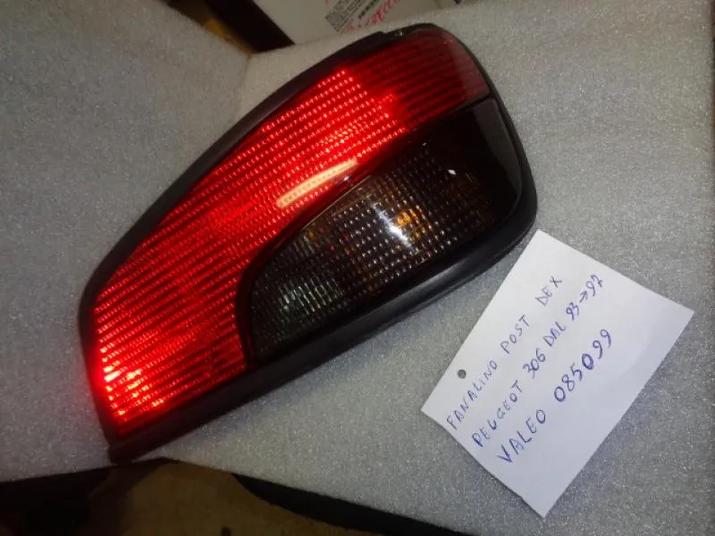 Fanale Posteriore Destro Peugeot 306 1995-1997