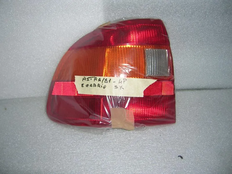 Fanalino Posteriore Sinistro Opel Astra 1991-1994 4 Porte / Cabrio