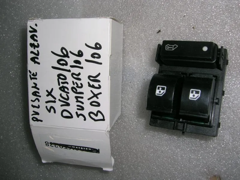 Interruttore Alzavetri Sinistro Fiat Ducato, Citroen Jumper ,Peugeot Boxer 2006-2023 8 pin