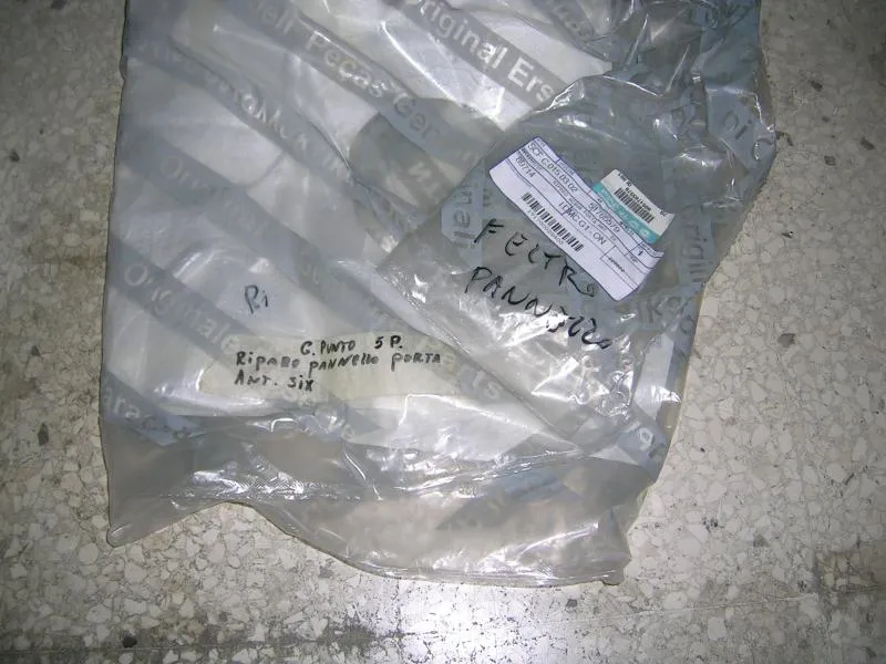 Riparo Pannello Porta Anteriore Sinistro Fiat Grande Punto Cinque porte