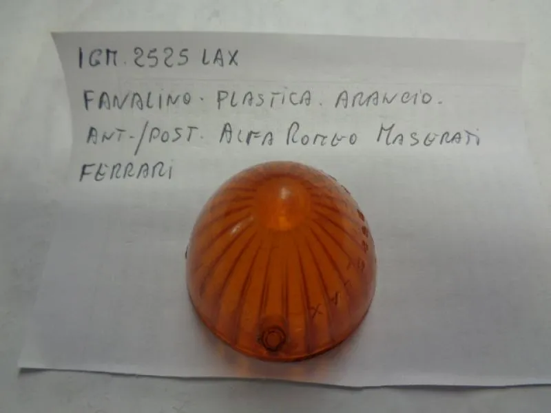 Fanalino Anteriore = Posteriore  Alfa Romeo / Maserati /Ferrari