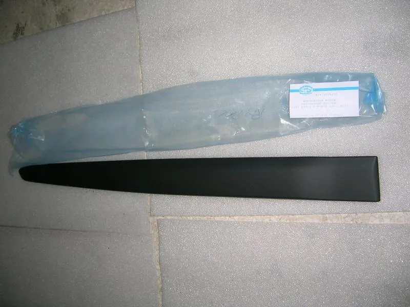 Modanatura Porta Posteriore Destra Nera  Fiat Stilo 5 Porte