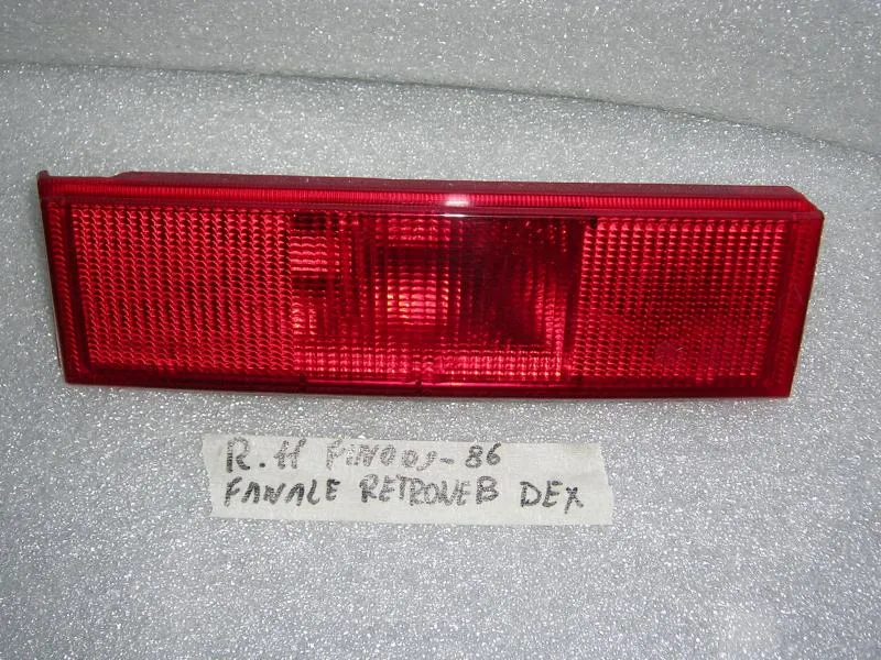 Fanalino Retronebbia Destro Renault 11 Fino al 1986