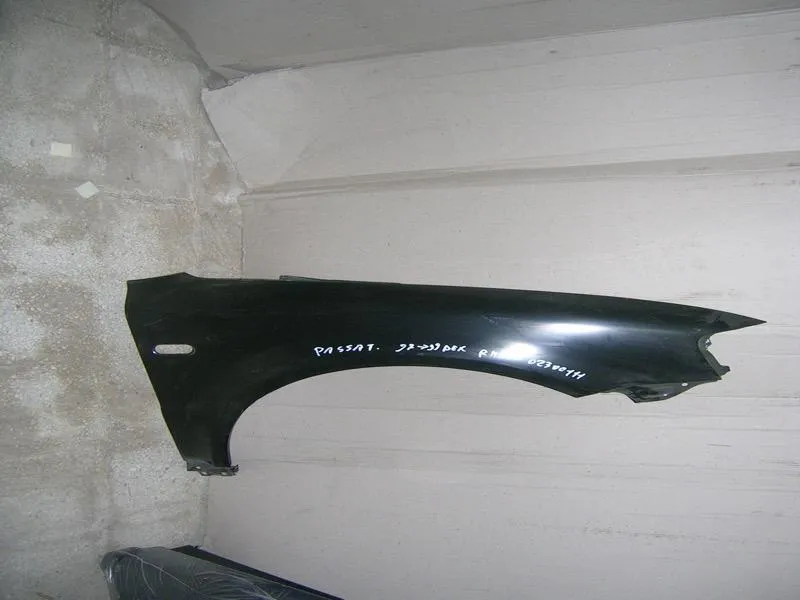 Parafango anteriore DX Wolkswagen Passat '97