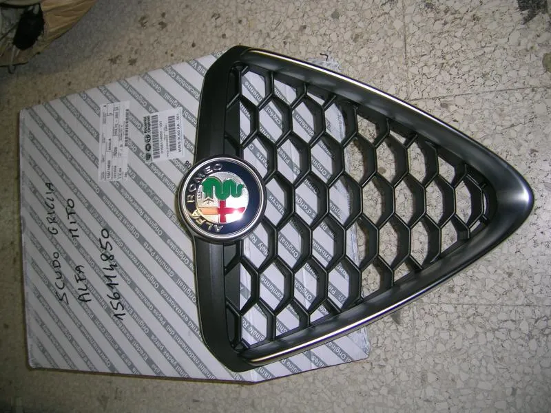 Scudo Griglia Alfa Romeo  Mito
