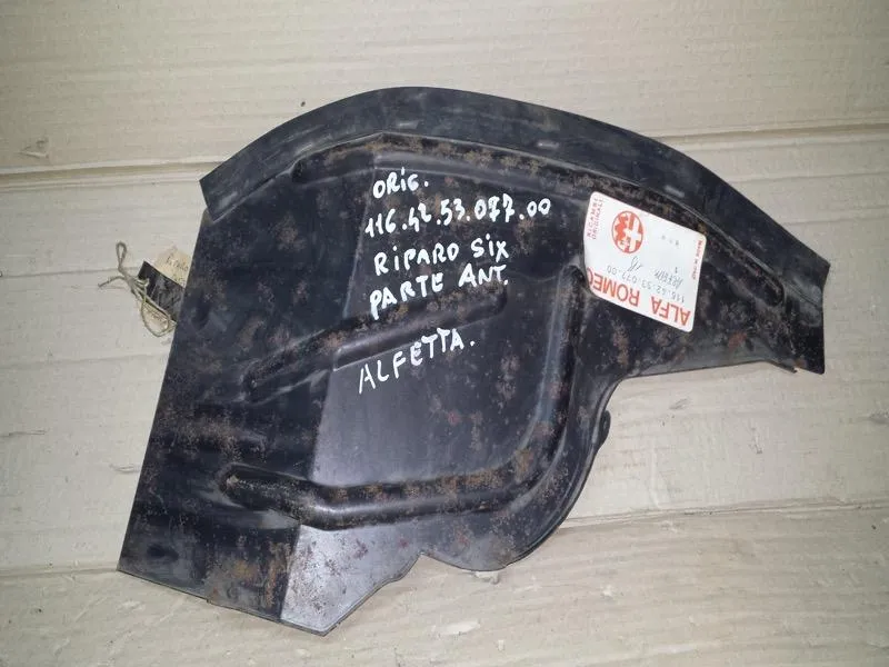 Riparo SX parte anteriore Alfa Romeo Alfetta 2000