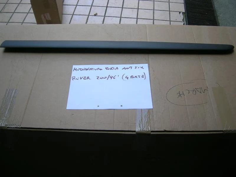 Modanatura Porta Anteriore Sinistro Rover 2000\96 (4 Porte)
