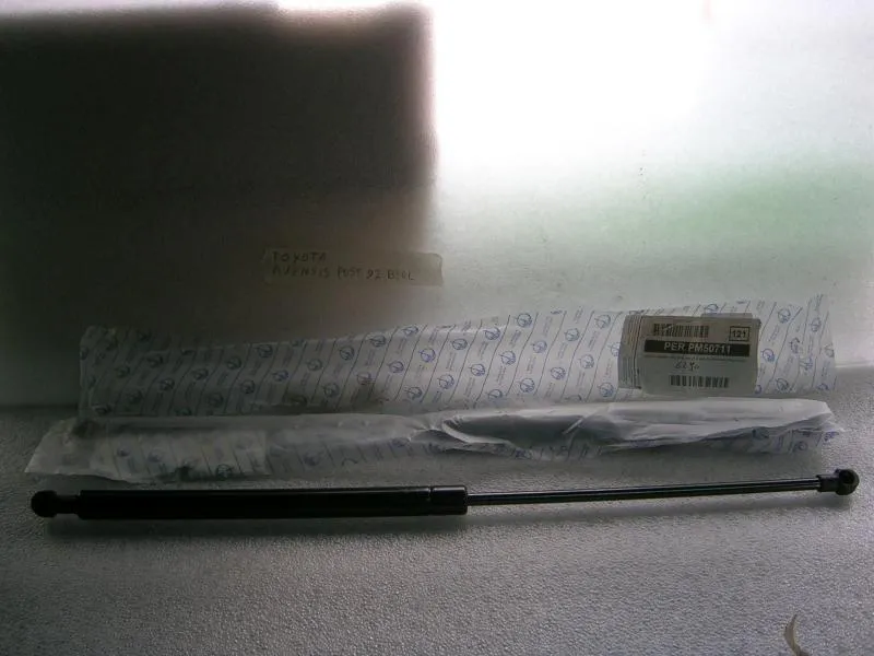 Molla A Gas Portellone Posteriore Toyota Avensis Berlina Dal 1997 Al 2002