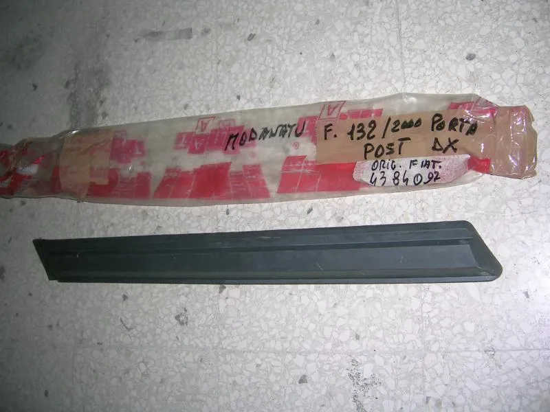 Modanatura Porta Posteriore Destra Fiat 132