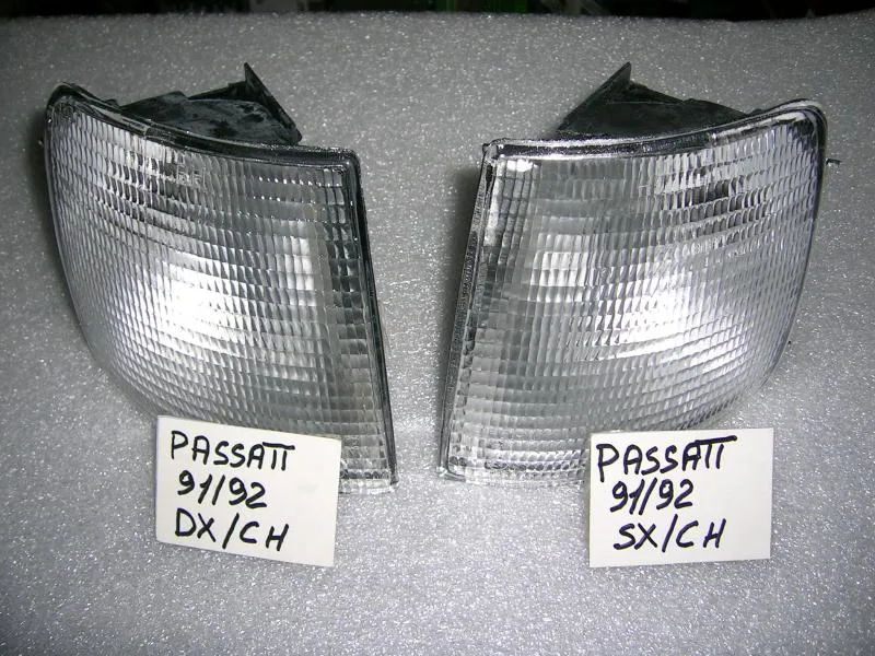 Fanalino Anteriore Sinistro e Destro Bianco Volkswagen Passat 1988-1993