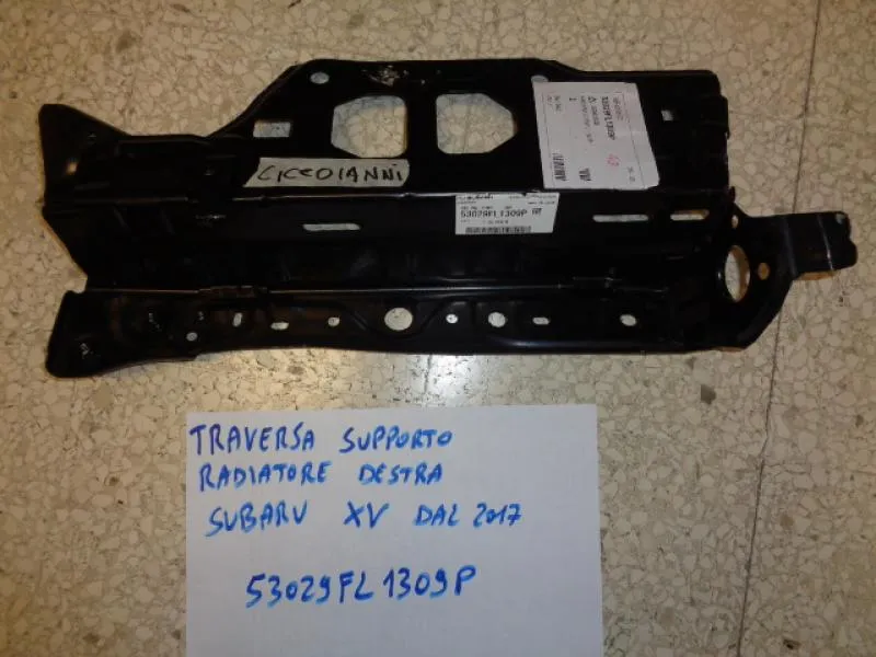 Traversa Destra Supporto Radiatore Subaru Xv 2017