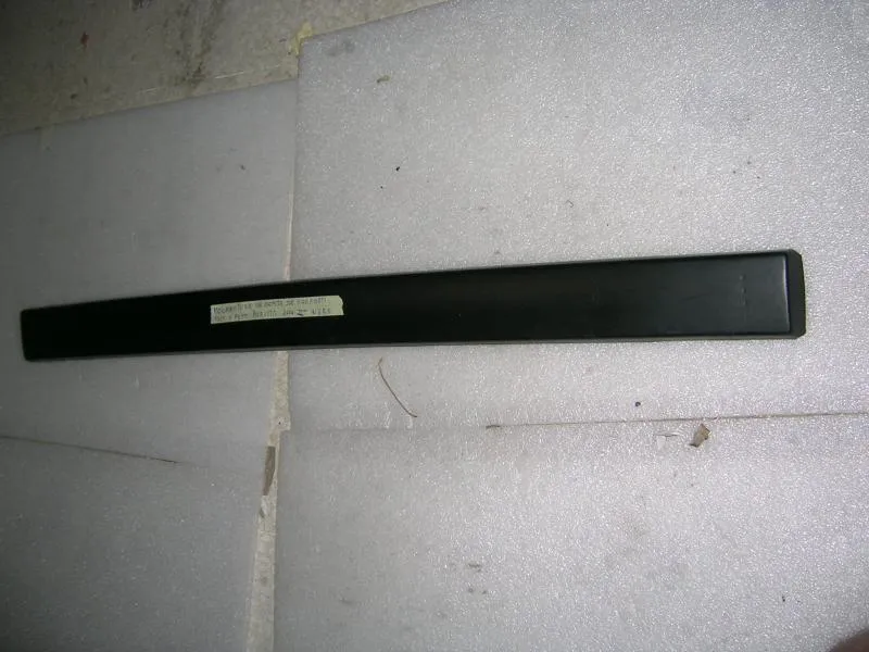 Modanatura In Gomma Paraurti Anteriore E Posteriore Alfa Romeo Alfetta 2000 II Serie