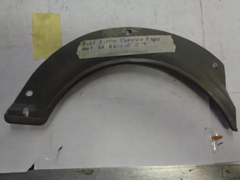 Cornice Faro Anteriore Destra Grigia Fiat Ritmo