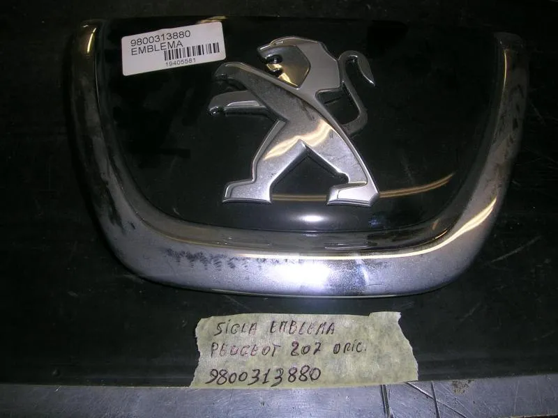 Emblema Peugeot 207
