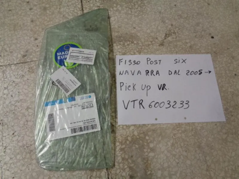 Vetro Fisso Posteriore Sinistro Nissan Navara 2005>