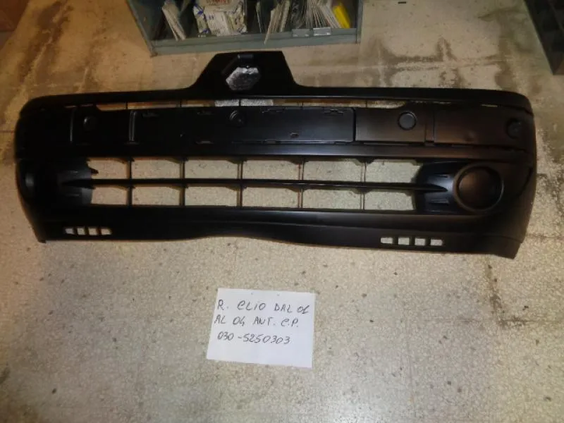 Paraurti Anteriore Da Verniciare Renault Clio 2001-2004