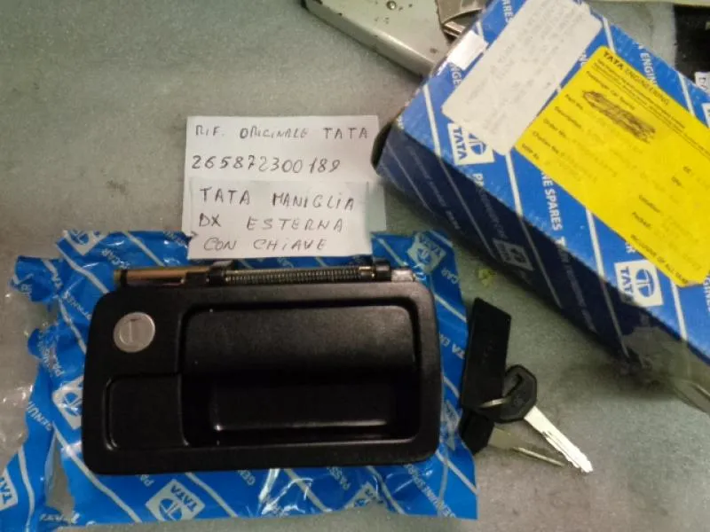 Maniglia Porta Esterna Destra Con Chiave Tata Telcoline