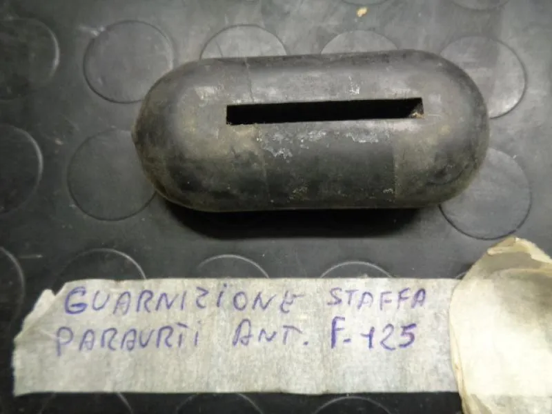 Guarnizione Staffa Paraurti Anteriore Fiat 125