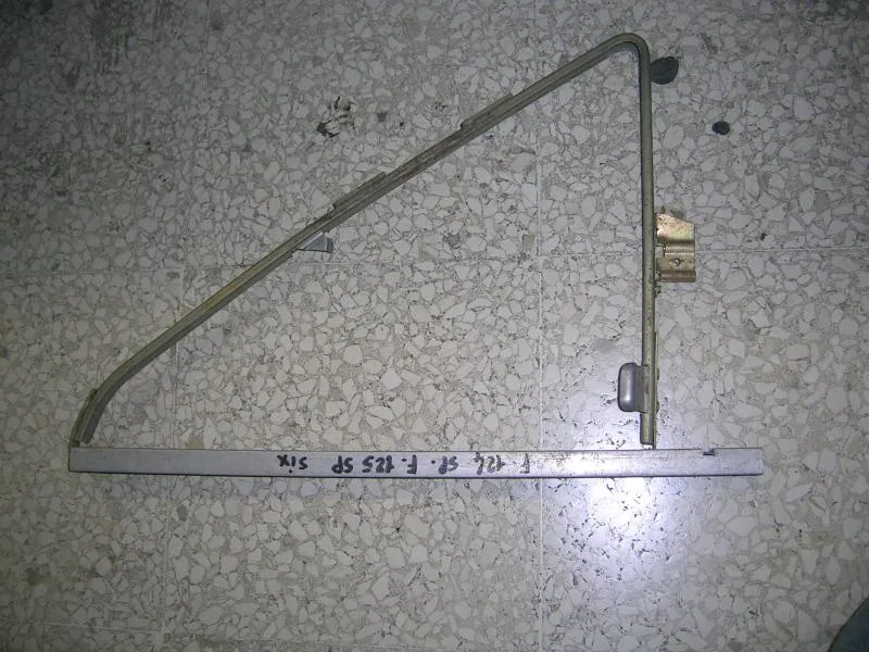Telaio Deflettore Sinistro Fiat 124 Special Fiat 125 Special