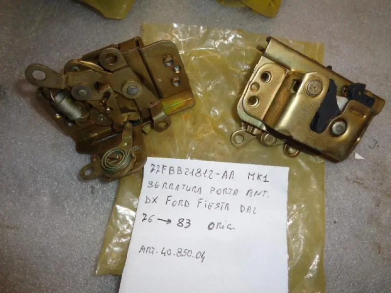 Serratura Porta Anteriore Destra Ford Fiesta Mk1  1976-1983