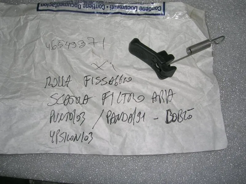 Molla Filtro Aria Fiat Panda 1991-2009, Punto 1999-2010, Doblò 2000-2005,Seicento 1998-2010, Lancia Y 1996-2009