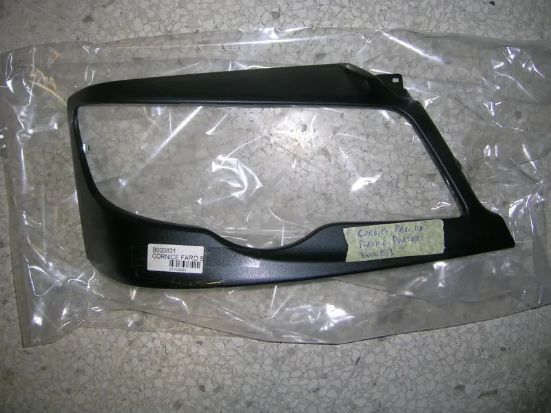 Cornice Faro Destro Piaggio Porter