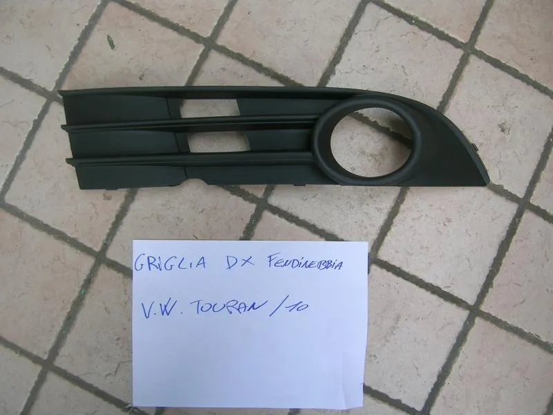 Griglia Paraurti Anteriore Destra Con Sede Fendinebbia Volkswagen Touran 2010-2015