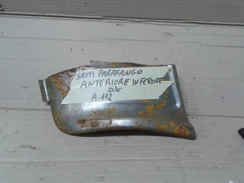Semiparafango anteriore inferiore DX Autobianchi A112