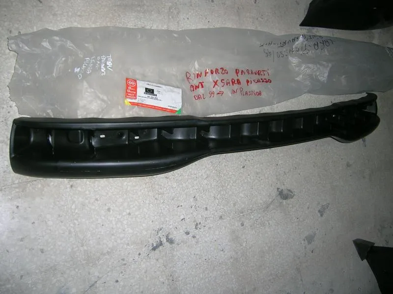 Rinforzo Paraurti  Anteriore In Plastica   Citroen Xsara Picasso