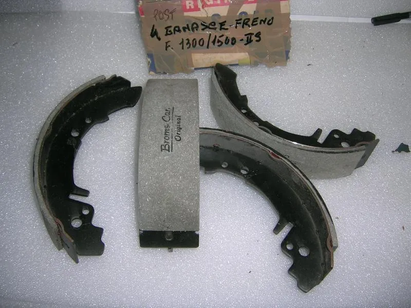 Set Ganasce Freno Post. Fiat 1300/1500 2serie
