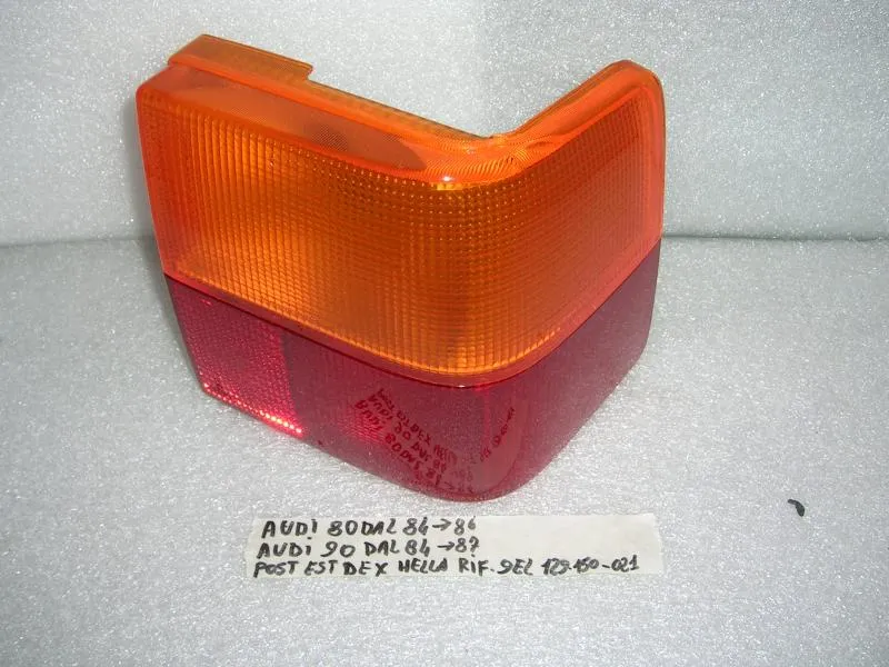 Fanalino Posteriore Esterno Destro Audi 80 1984-1986, Audi 90 1984-1987