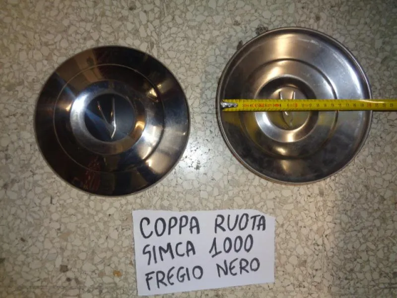 Coppa Ruota Simca 1000 Fregio Nero