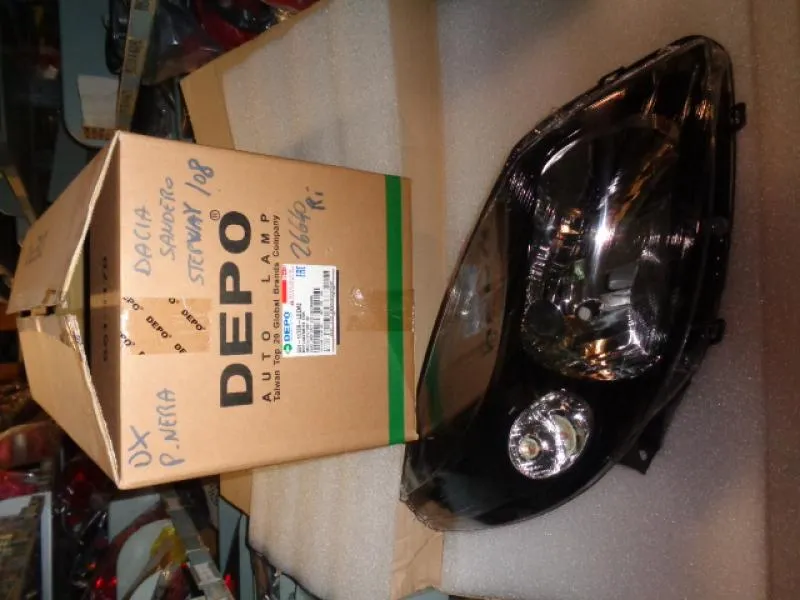 Proiettore Destro Dacia Sandero Stepway Del 2008