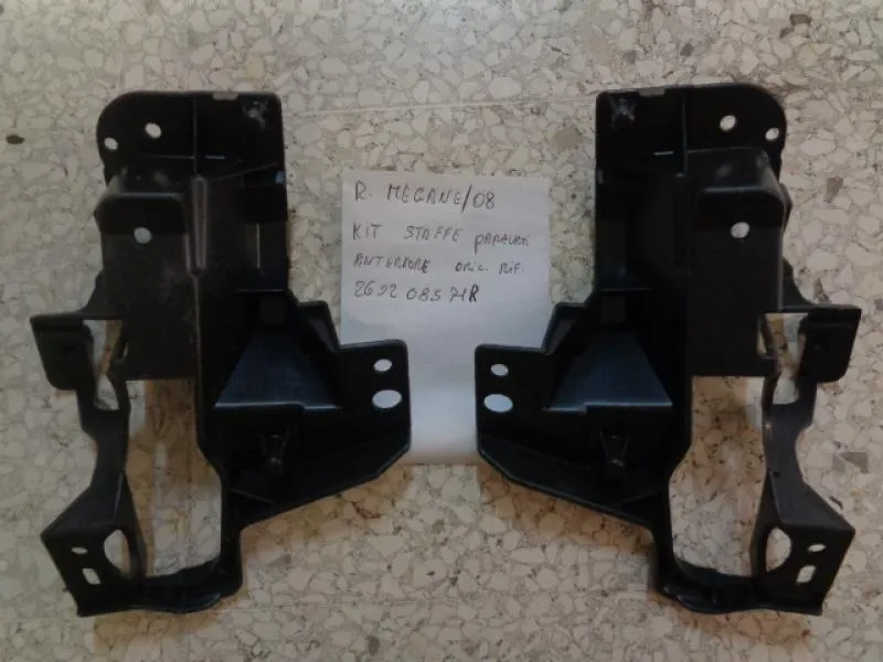 Kit Staffe Paraurti Anteriore Renault Megane 2008