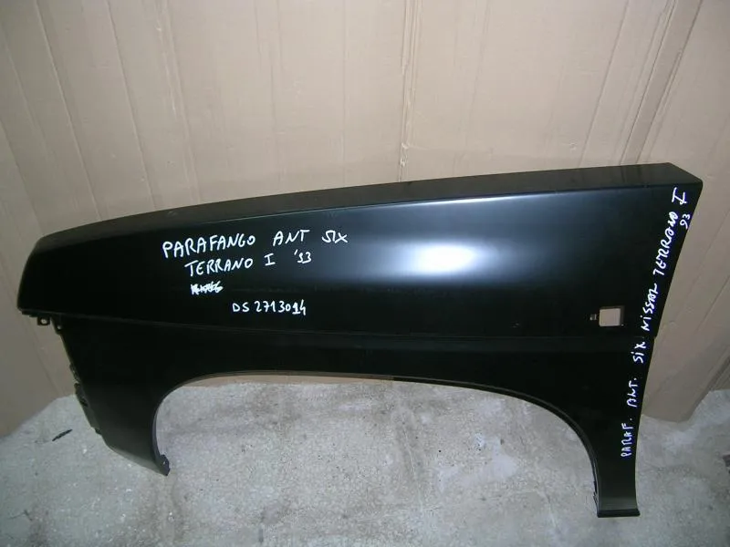 Parafango Anteriore Sinistro Nissan Terrano 86-93, Nissan King Cab 86-93