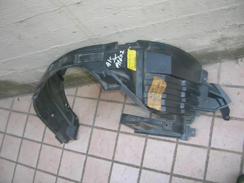 Parasassi Anteriore Sinistro Toyota Aygo 2005-2014