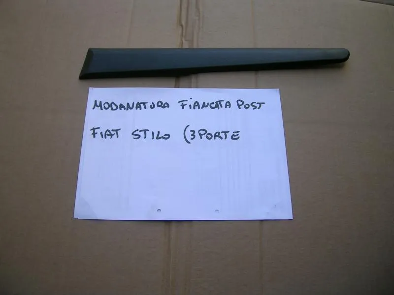 Modanatura Fiancata Posteriore Fiat Stilo (3 Porte)