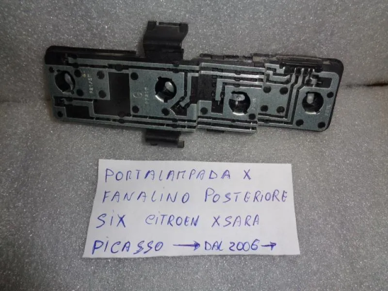 Portalampada Fanale Posteriore Sinistro Citroen Xsara Picasso 2006>