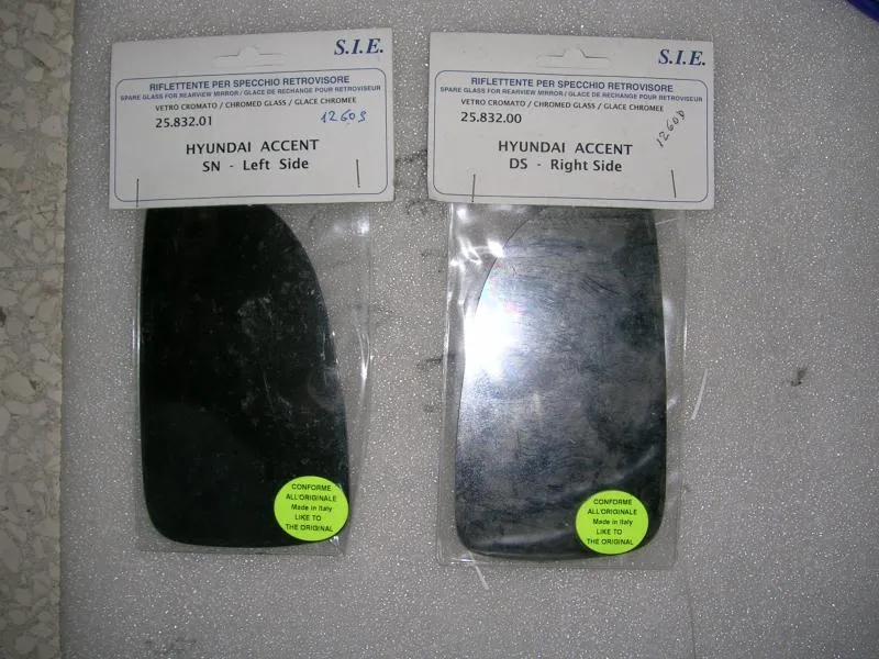 Vetrino Specchietto Dx e Sx Hyundai Accent