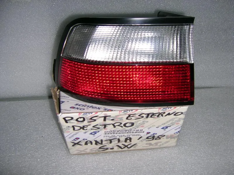 Fanalino Posteriore Esterno Sinistro Citroen Xantia Break Dal 1998