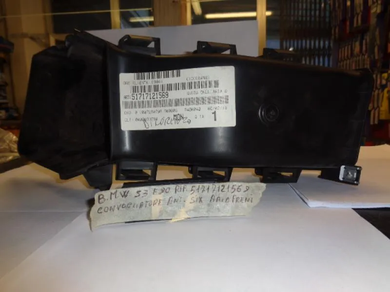 Convogliatore Anteriore Sinistro Aria Freni Bmw S3 F 90