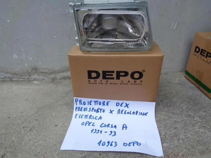 Proiettore Destro Predisposto Per Regolazione Elettrica Opel Corsa A 1991-1993