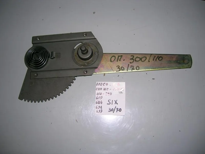 Alzavetro Anteriore Sinistro Iveco 100/110/190/300/619/684/691/697