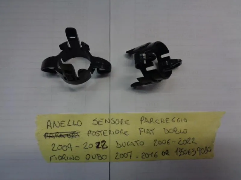 Anello Sensore Parcheggio Posteriore Fiat Doblo'Dal 2009 Al 2022 / Fiat Fiorino Qubo Dal 2007 Al 2016