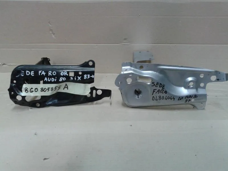 Sede faro Destra/Sinistra  Audi 80 '86