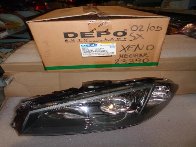 Proiettore Sinistro Xeno Renault Megane  Dal 2002 Al 2005