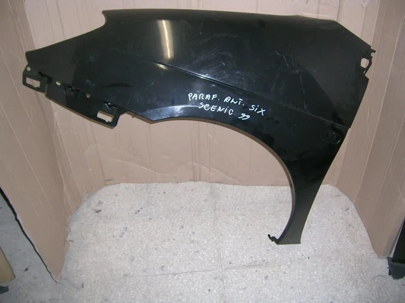 Parafango Anteriore Sinistro Renault Scenic 1999-2003