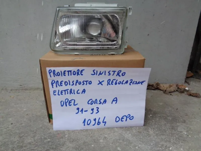 Proiettore Sinistro Predisposto Per Regolazione Elettrica Opel Corsa A 1991-1993