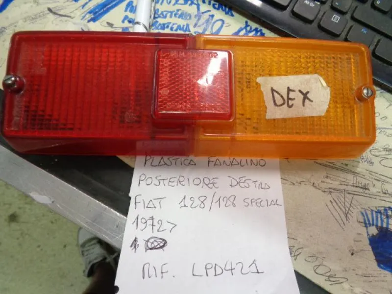 PLastica Fanalino Posteriore Destro Fiat 128